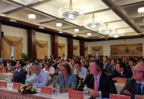 Thủ tướng Nguyễn Xuân Phúc: “Việt Nam là 1 trong các Trung tâm sản xuất đồ gỗ chất lượng của Thế giớ